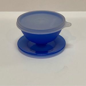 Tupperware Blue Dessert Ice Cream Dish Container